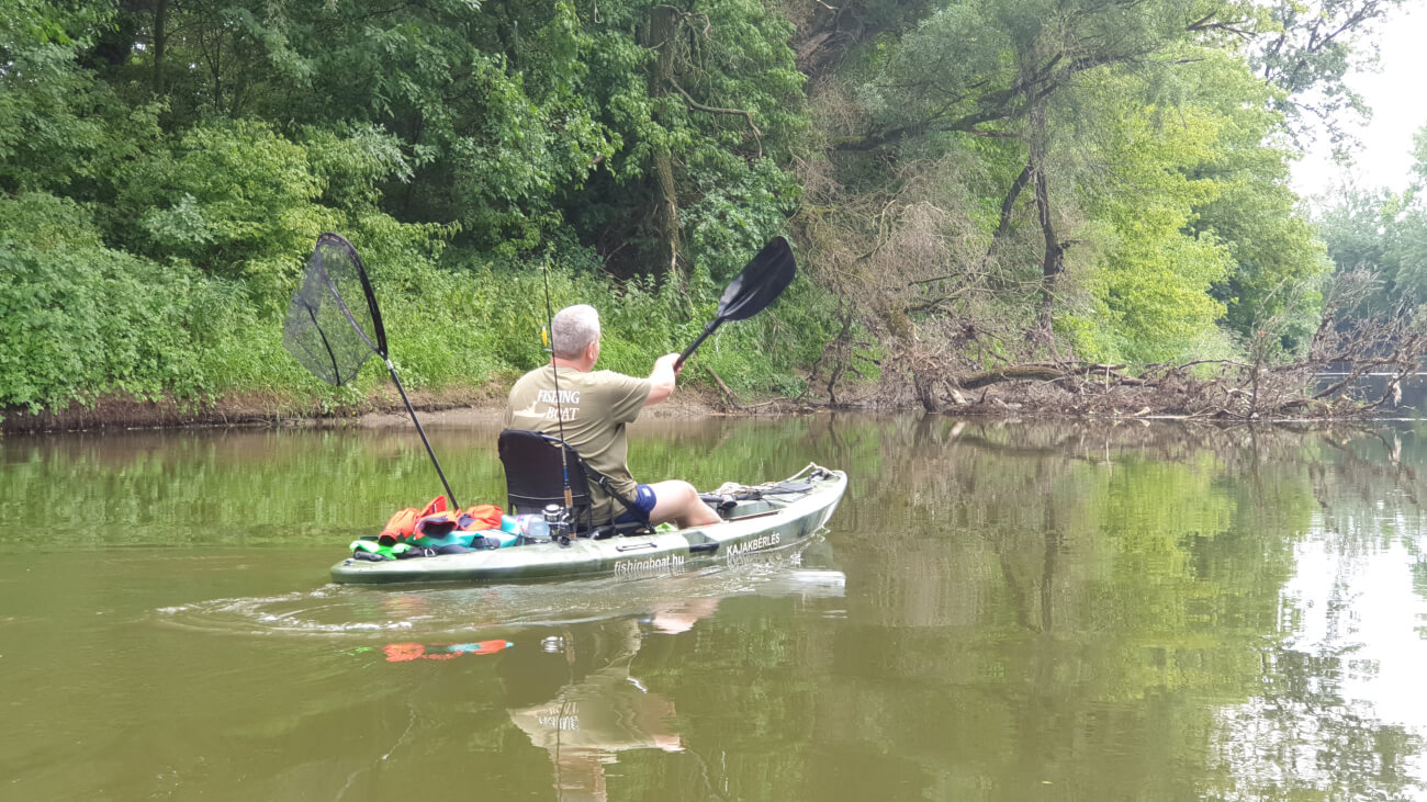 FishingBoat fishing kayak rental photo 3