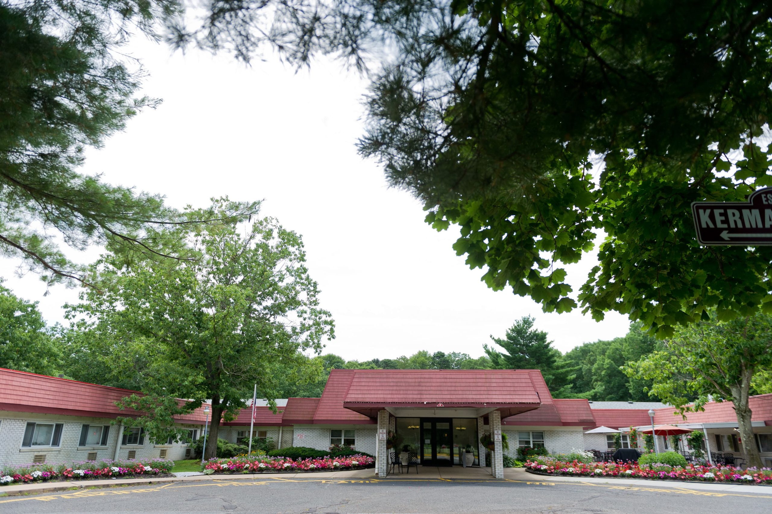 Autumn Lake Healthcare at Old Bridge workplace 3