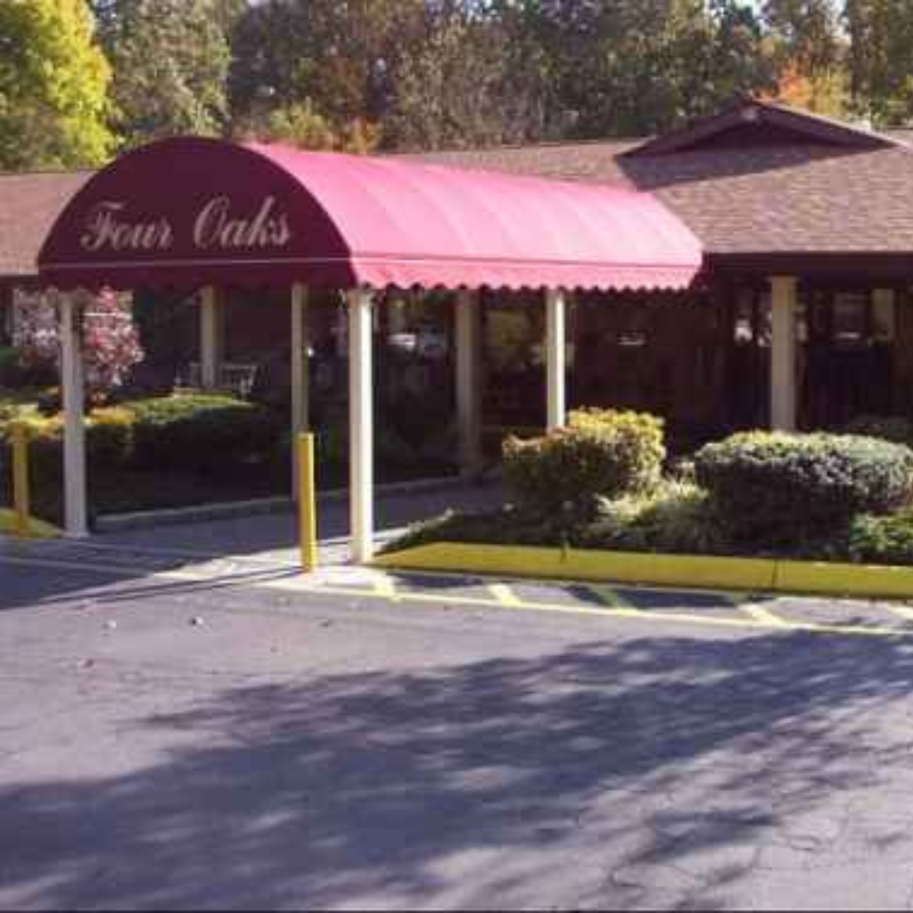 Four Oaks Healthcare Center workplace 4