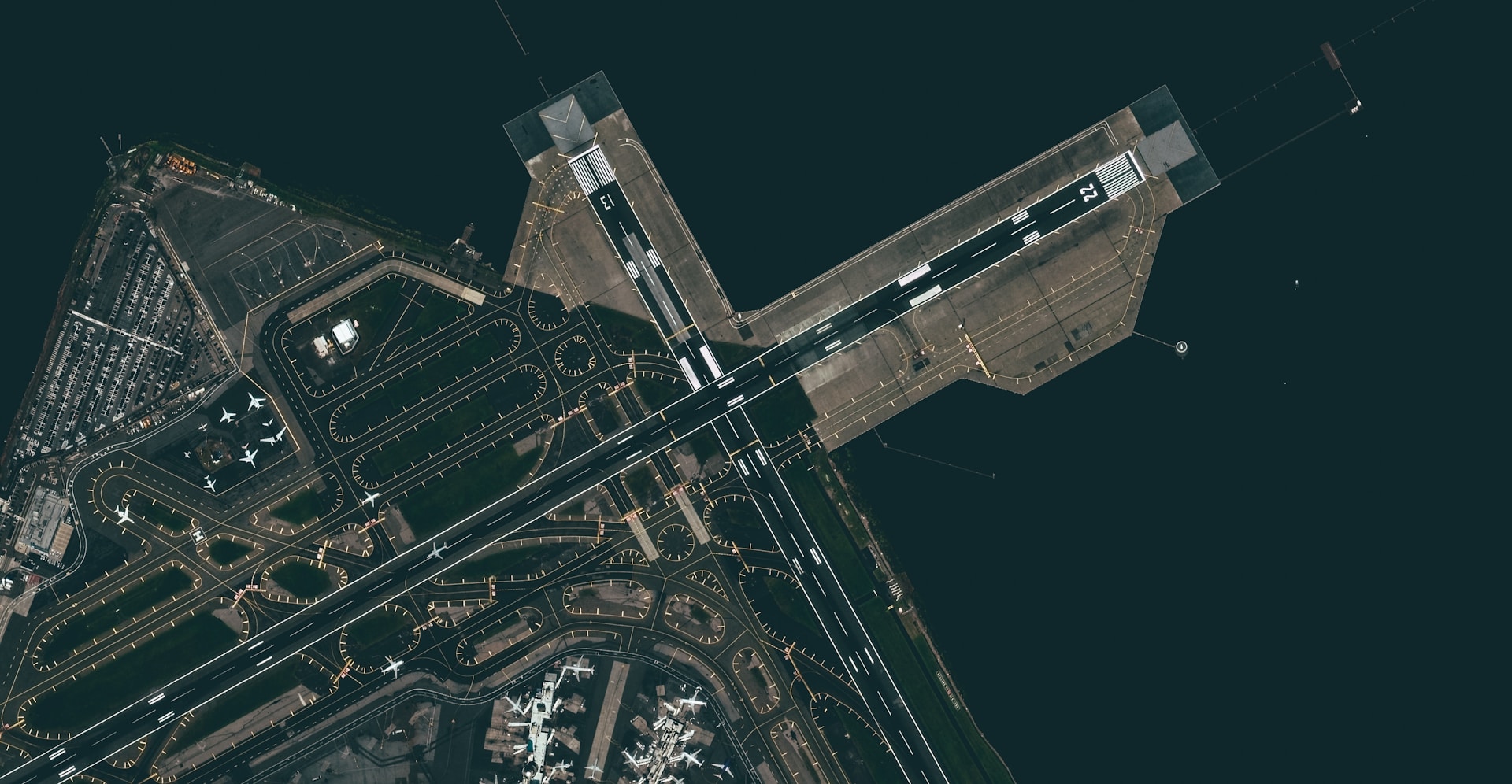 Aerial view of LaGuardia Airport