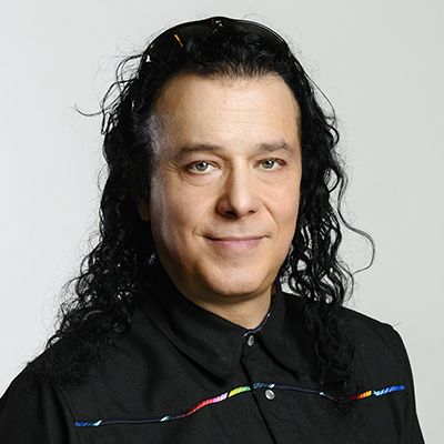 Ian Bussières