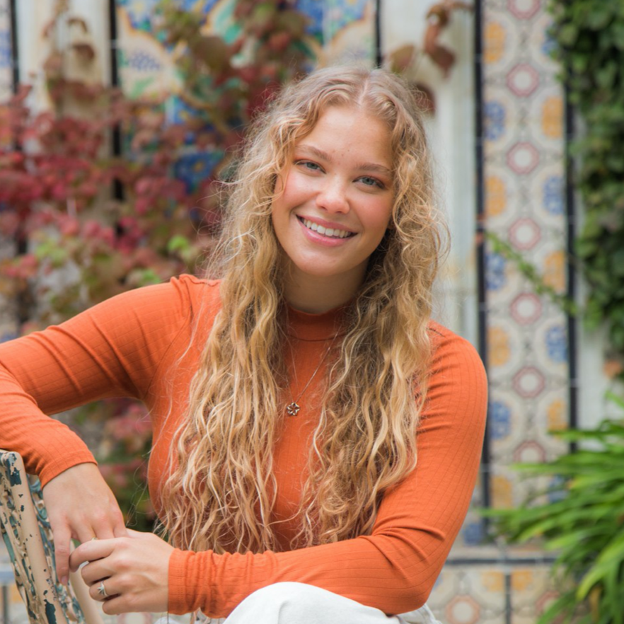 Maddy Brown - Annenberg Media