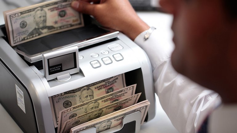 La divisa de EEUU asciende un 2,5% desde que empezó el año.