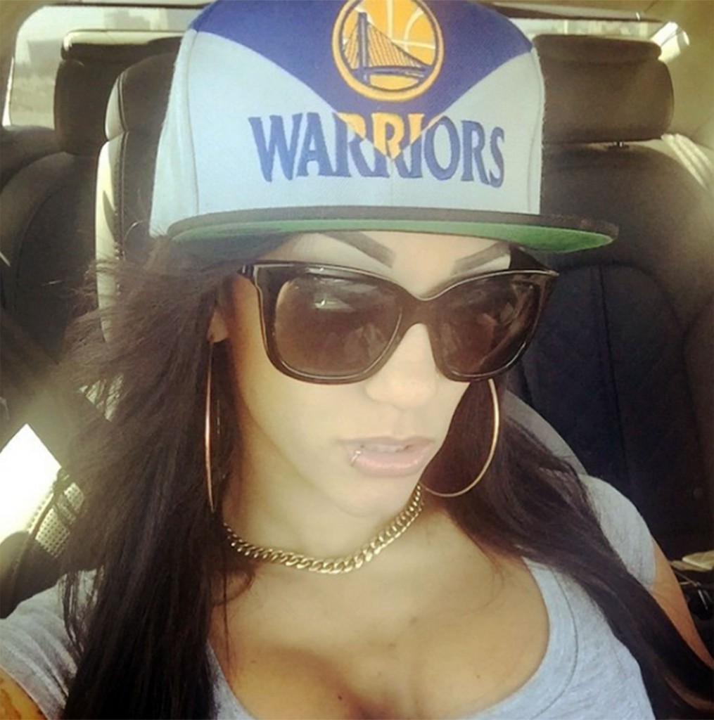 Roni Rose es fanática de Golden State Warriors