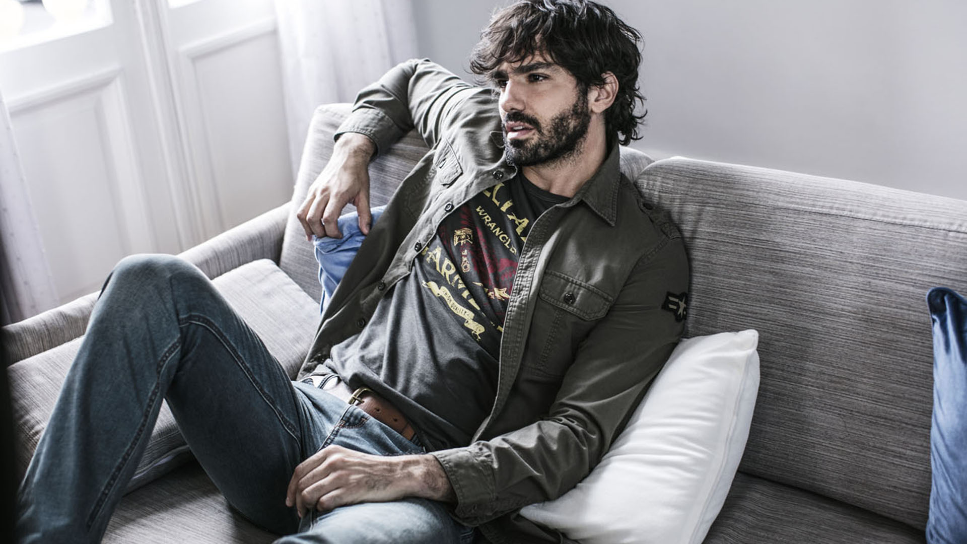 La línea Moto Vintage irá con su estilo “rock”