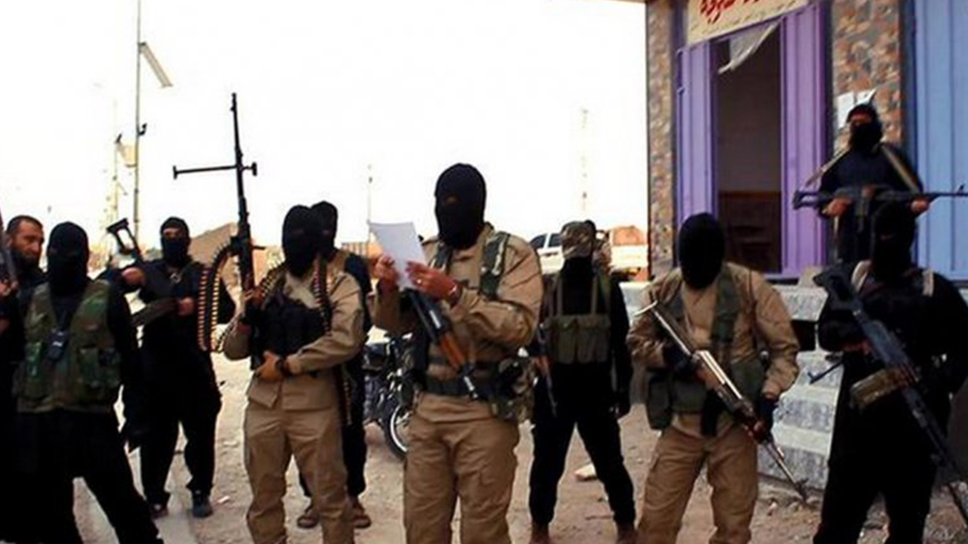 Aunque lejos del poderío que ostentaban en 2014, en su mejor momento, los terroristas del ISIS sigue siendo una amenaza especialmente en Medio Oriente