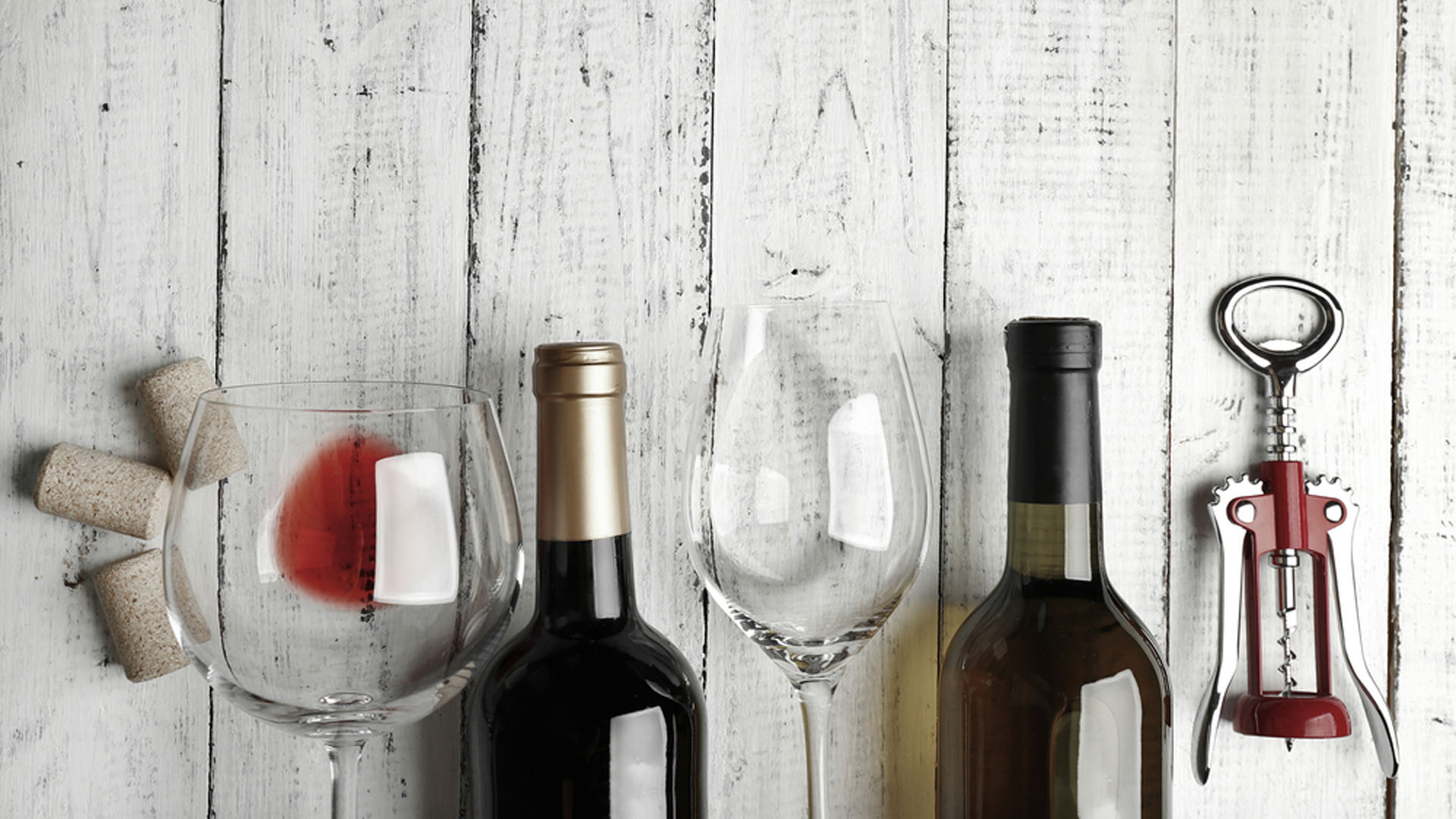 Tanto un malbec como torrontés son adecuados para acompañar un locro (Shutterstock)