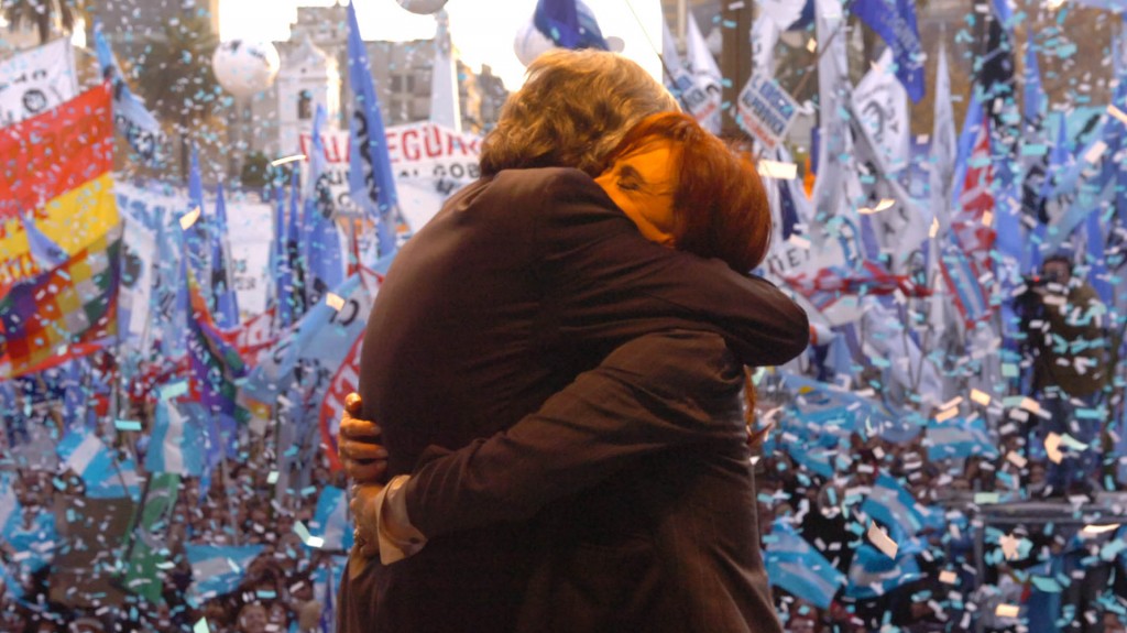 Los embargos dispuestos por la Justicia se deben a causas por corrupción que se investigan durante la gestión de Néstor y Cristina Kirchner.