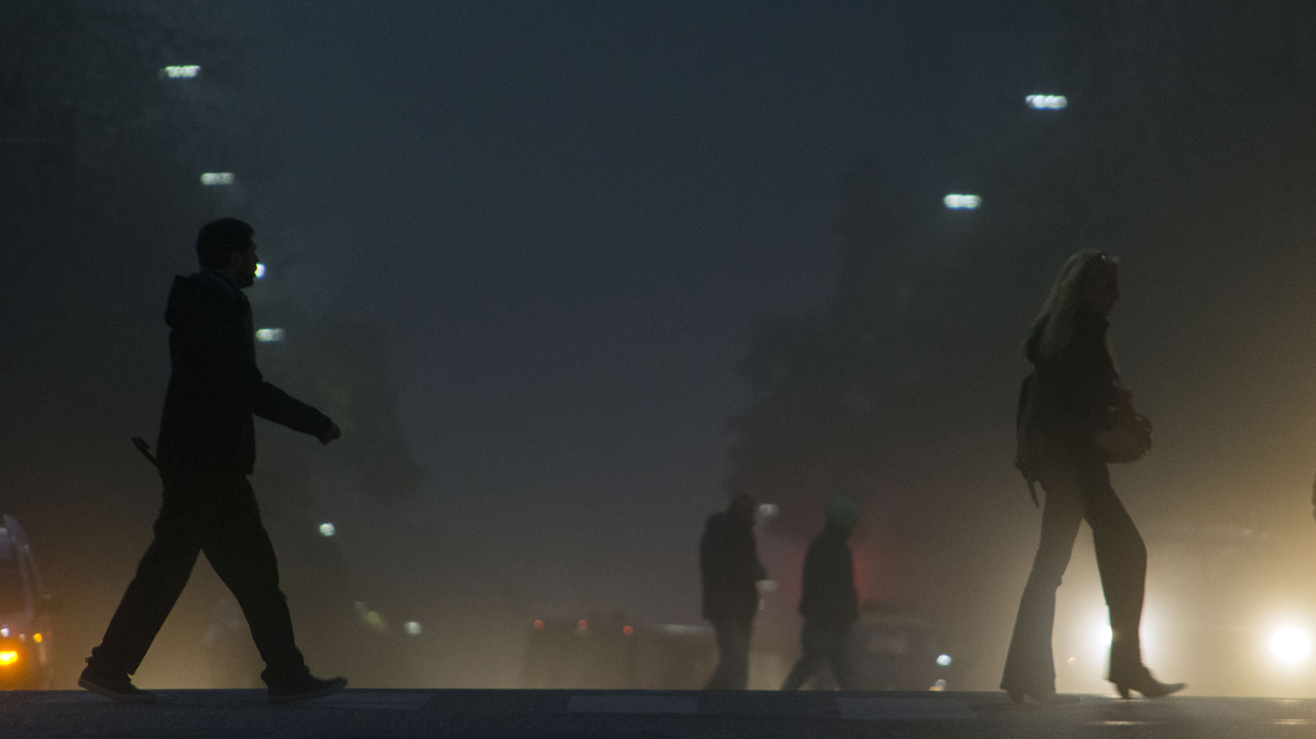 La jornada se presentó con un intenso manto de niebla (NA)