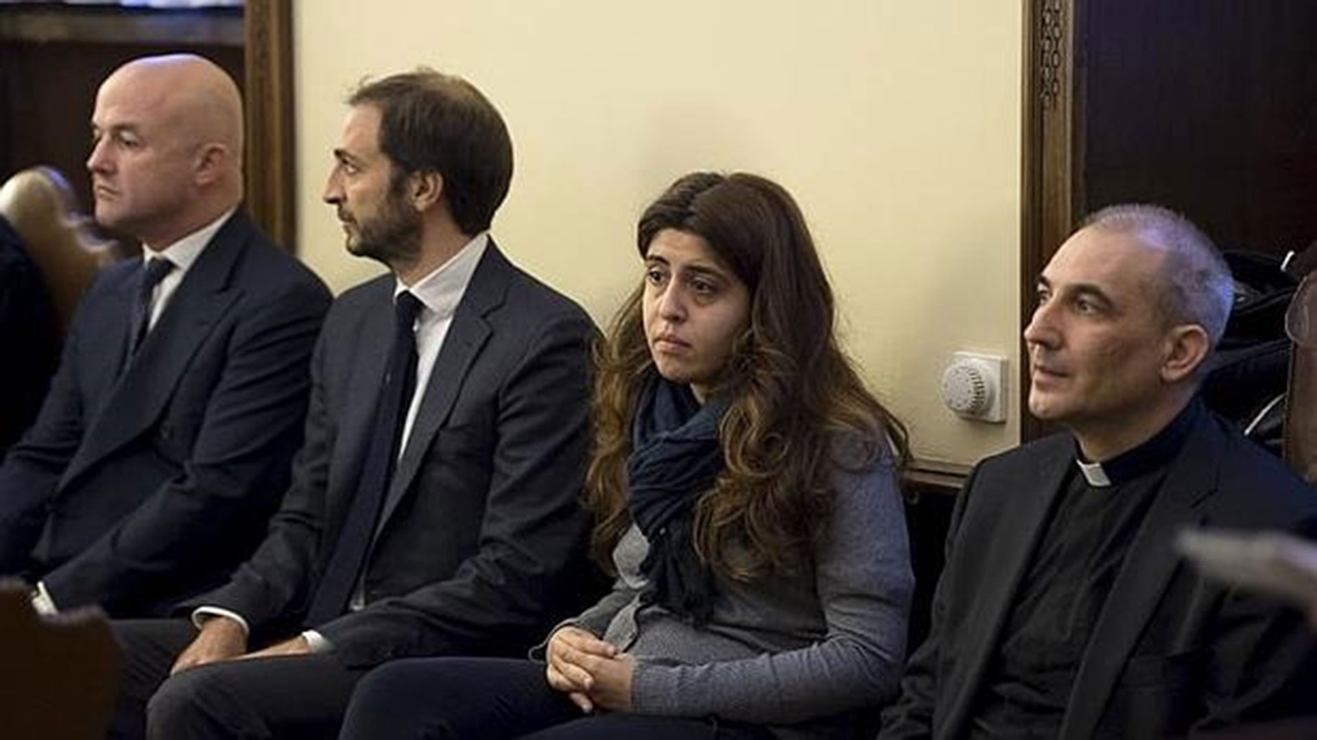 La italiana Francesca Chaouqui, colaboradora de Vallejo, en la primera audiencia del juicio (Reuters)