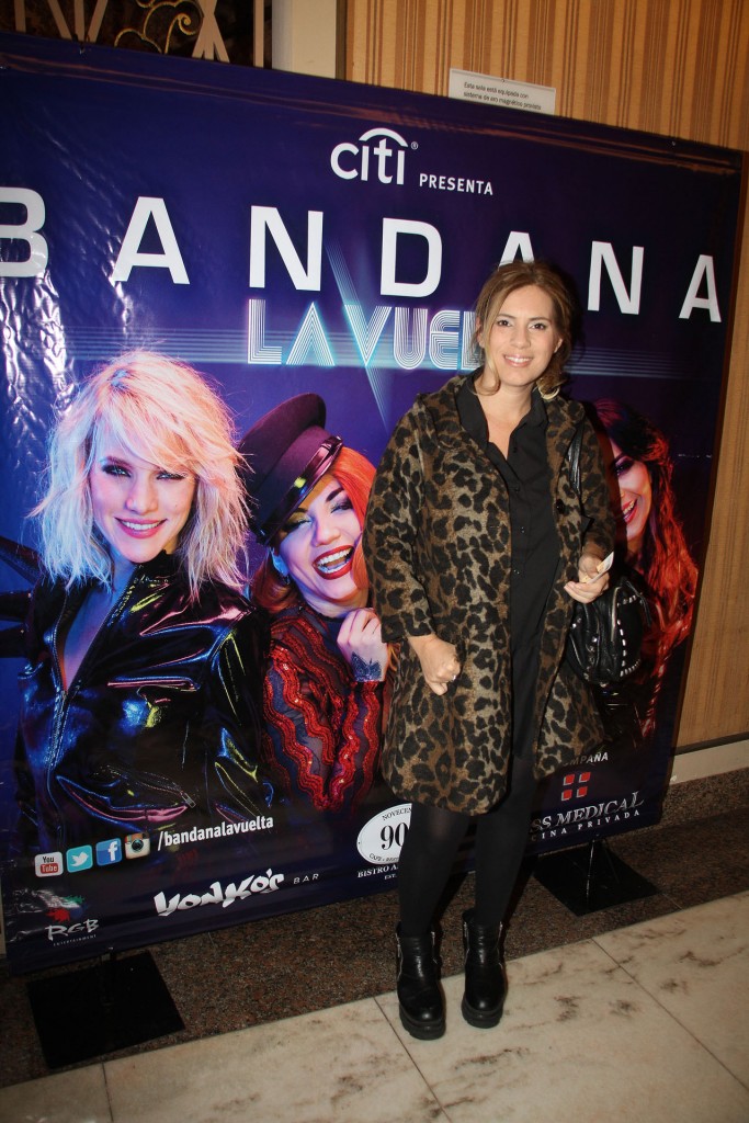 Mercedes Scapola en el show de Bandana