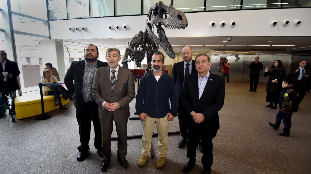 De izquierda a derecha: Rubén Juárez Valieri, Alejandro Ceccatto, Sebastián Apesteguía y el ministro Lino Barañao (Nicolás Stulberg)