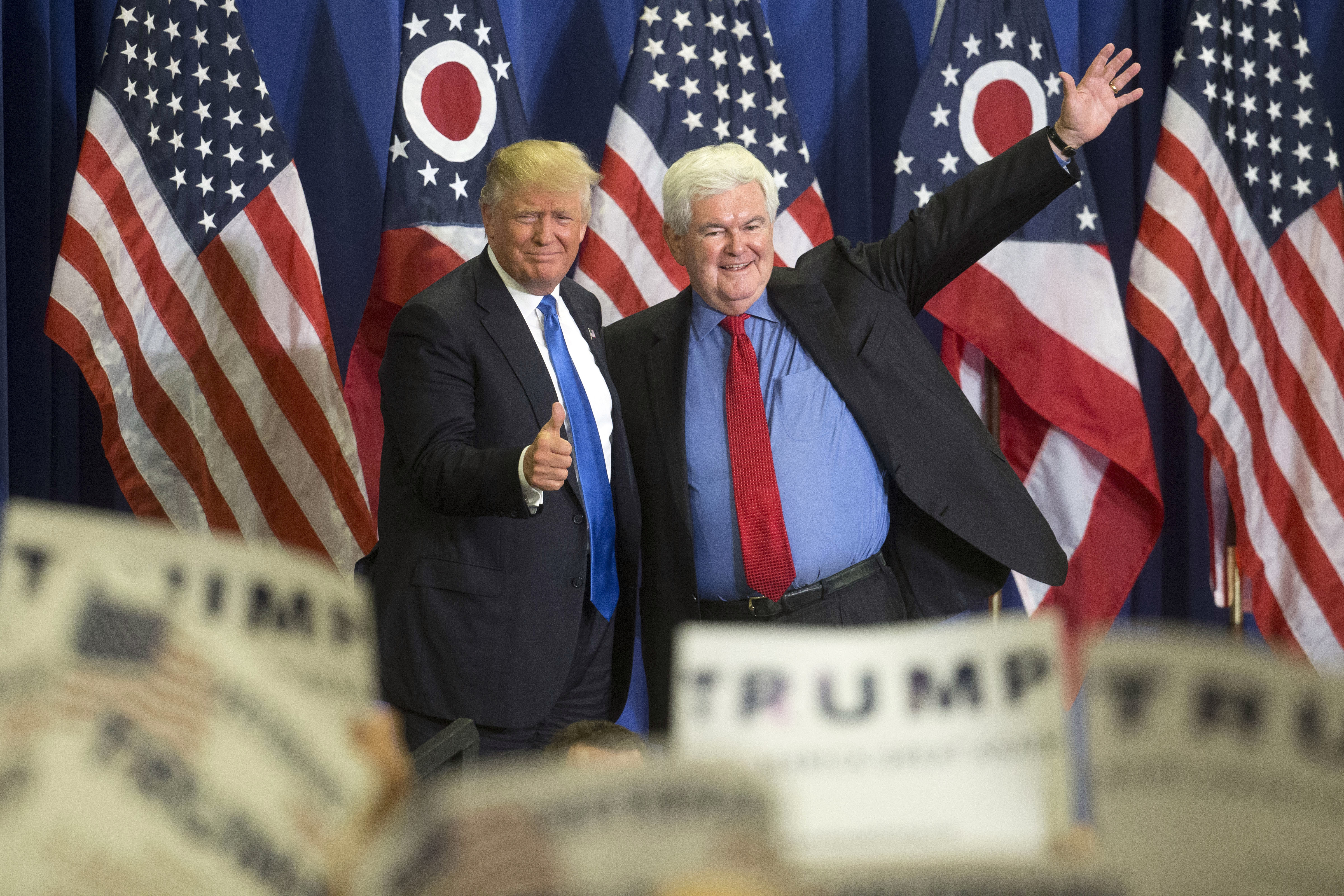Donald Trump y Newt Gingrich (AP)
