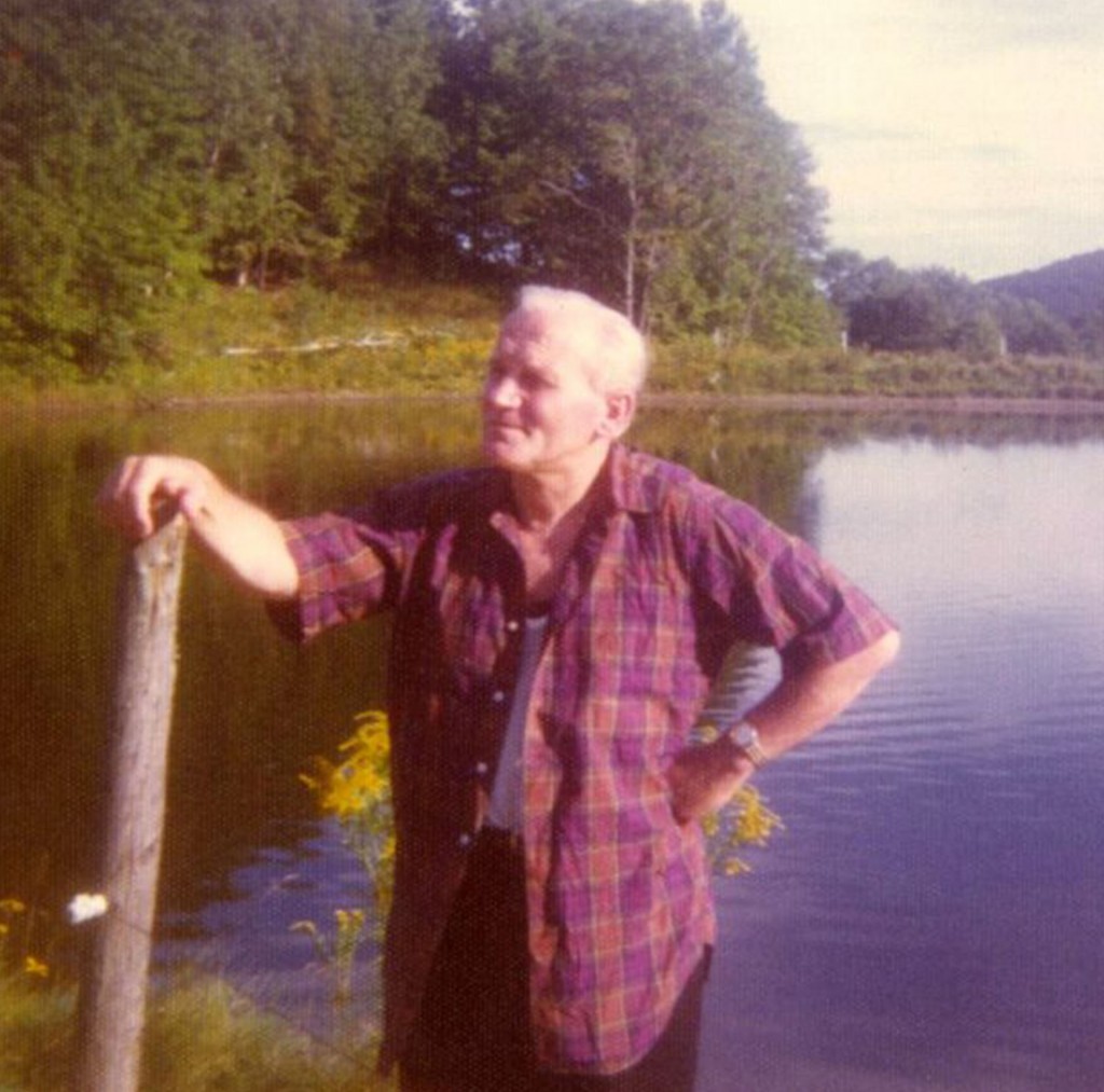 Una imagen poco difundida de Wojtyla, disfrutando de un paseo