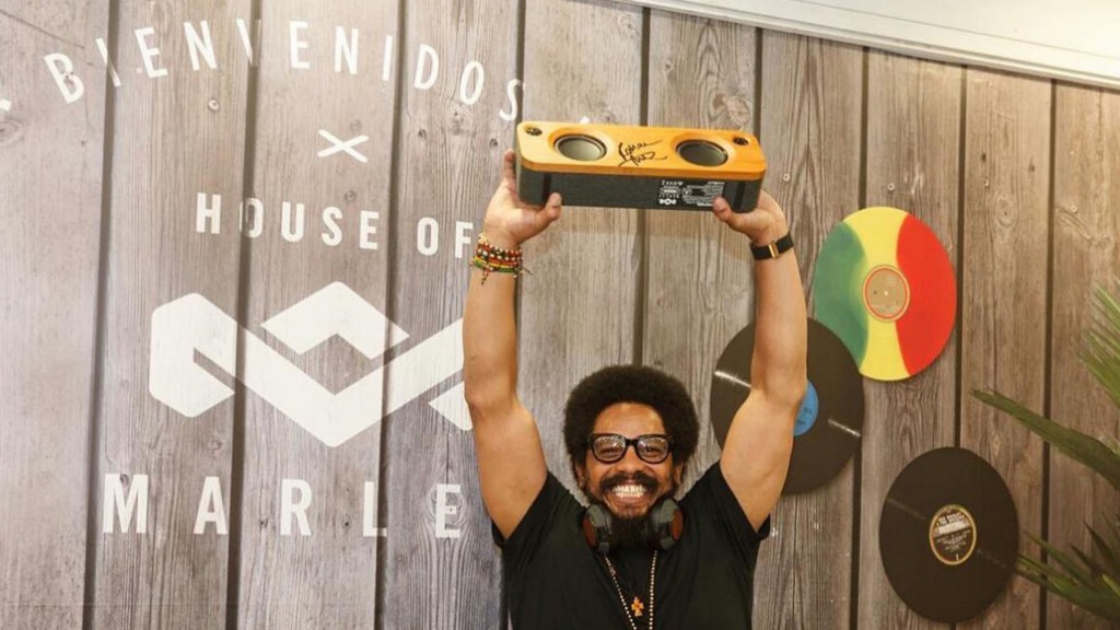 Rohan Marley presentó su línea de productos de sonido sustentables