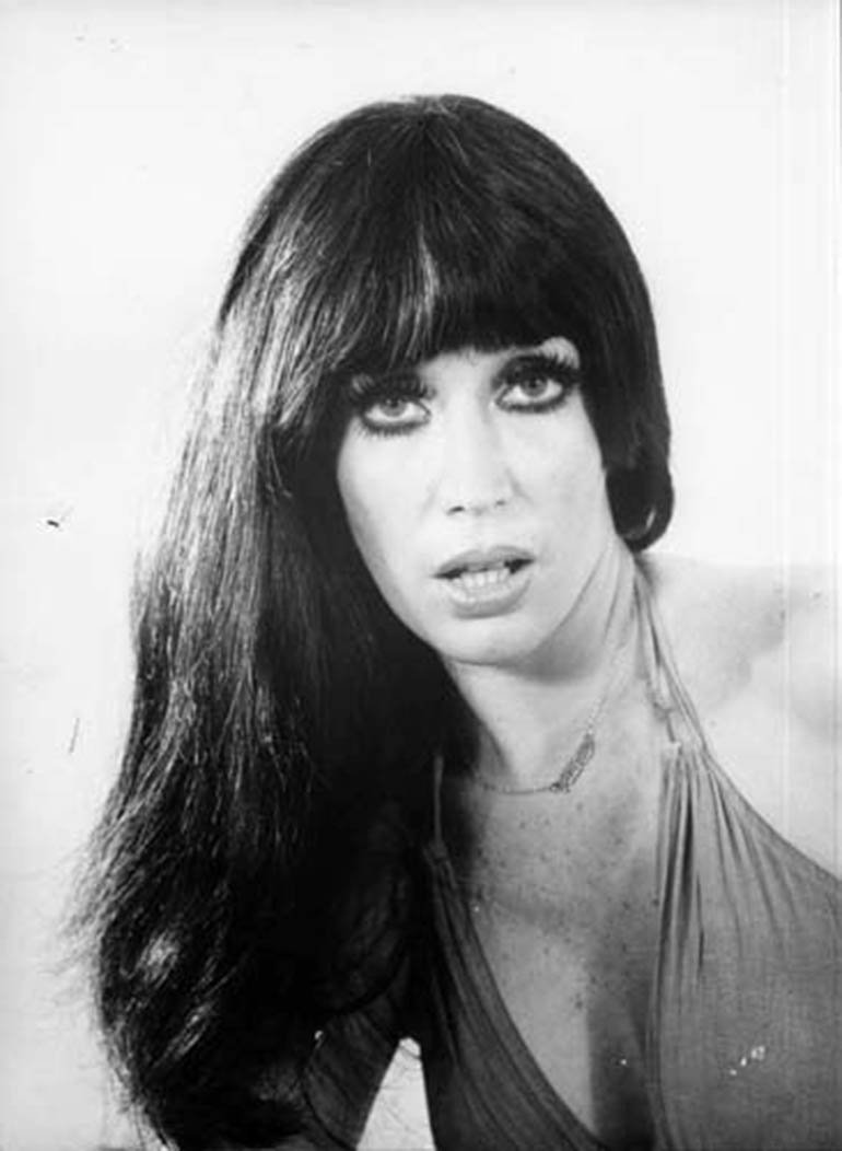 Moria en la década del 70, en donde protagonizaba películas y revistas