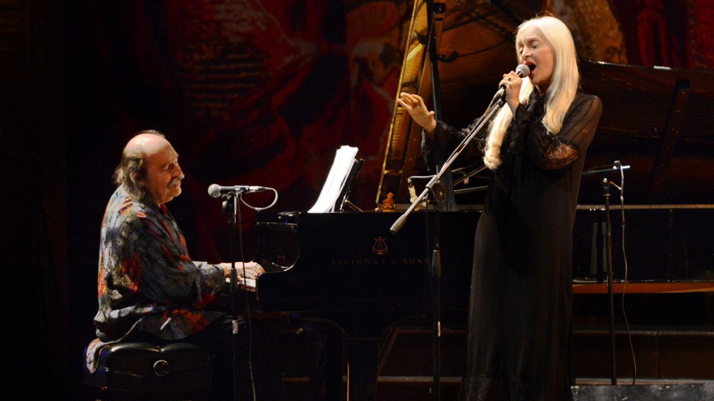 Litto Nebbia y Silvina Garre rindieron homenaje a Spinetta