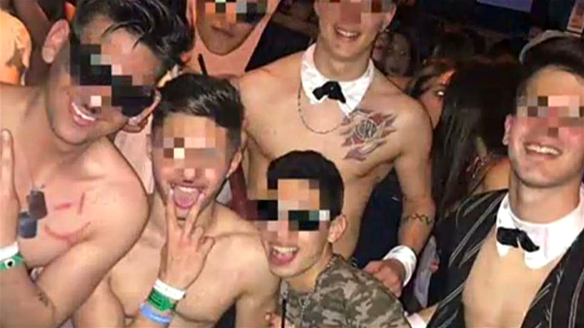 Los alumnos del Colegio Alemán de Lanús fueron a bailar al boliche con simbología nazi