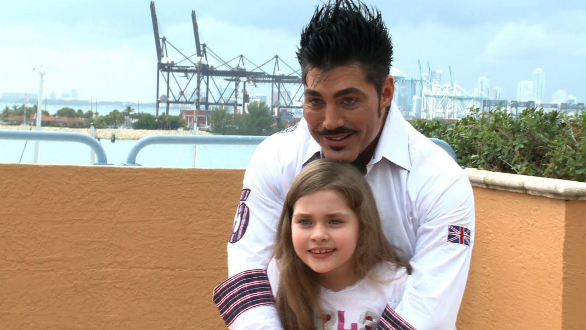 Ricardo con su hija Martita