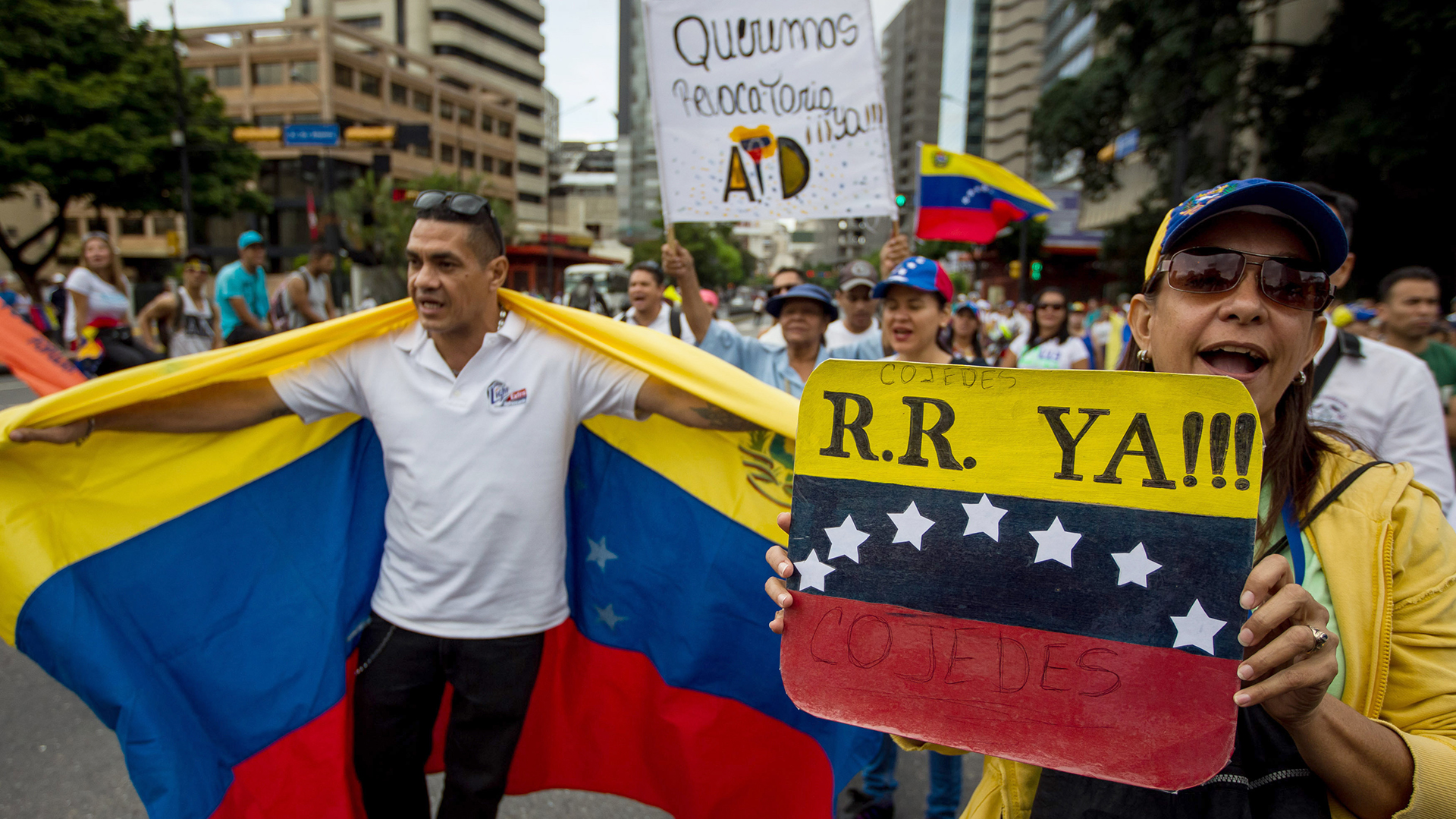Crisis sanitaria: la Asamblea Nacional (de mayoría opositora) pidió ayuda humanitaria a la Organización Mundial de la Salud (OMS) ante la profunda crisis sanitaria (EFE)