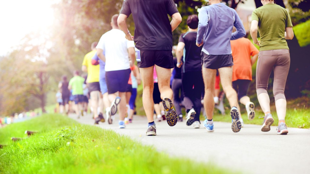 Correr es una de las actividades que incluye adeptos de distintas franjas etarias