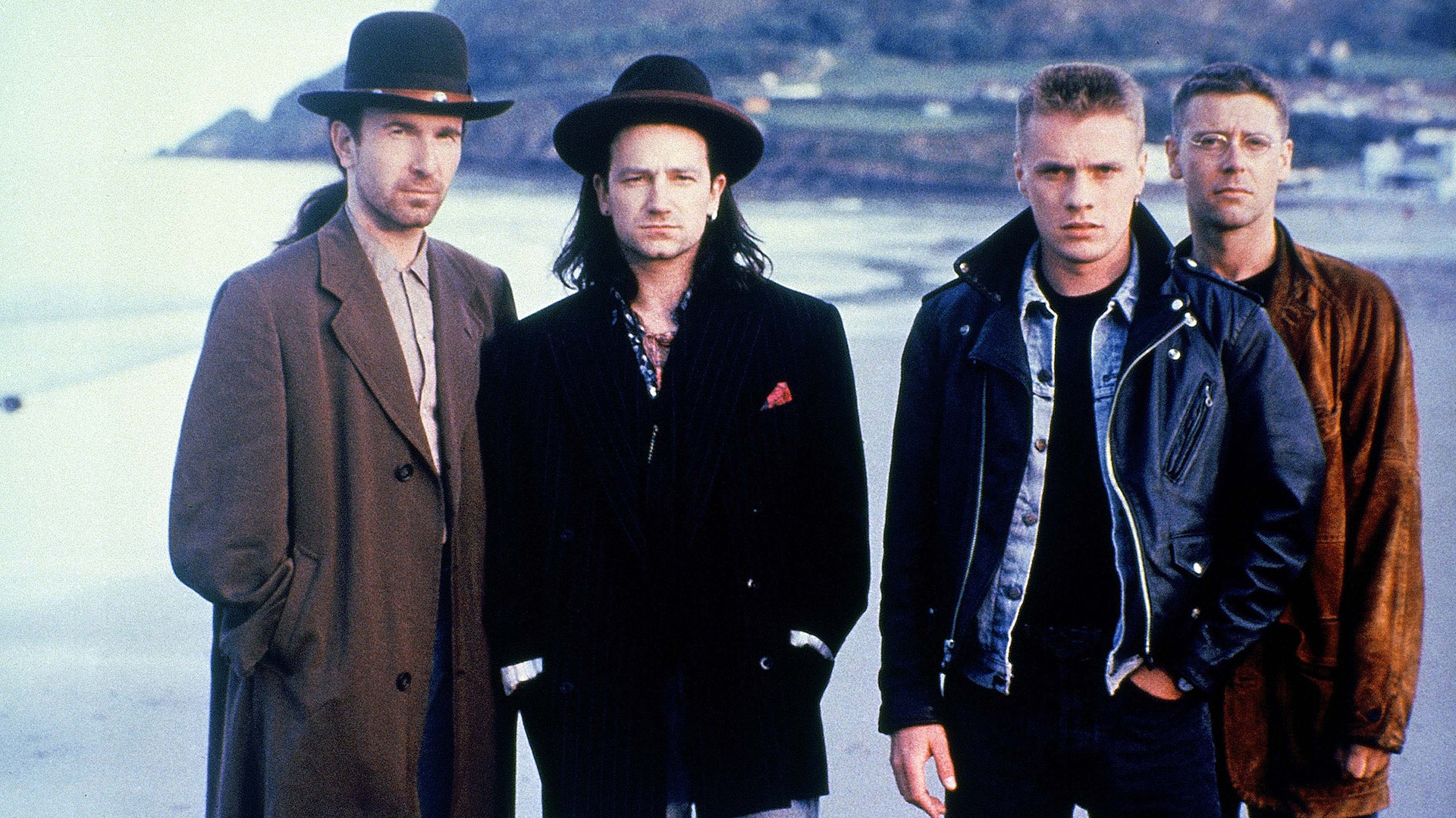 Los miembros de U2 en los 80