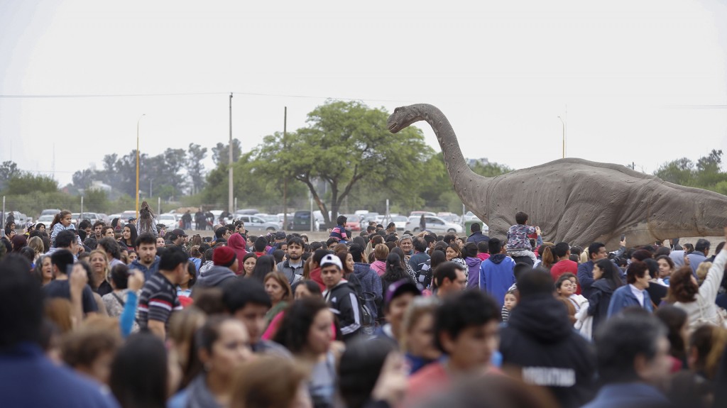 El “Parque Jurásico” es el gran éxito del Tecnópolis Federal