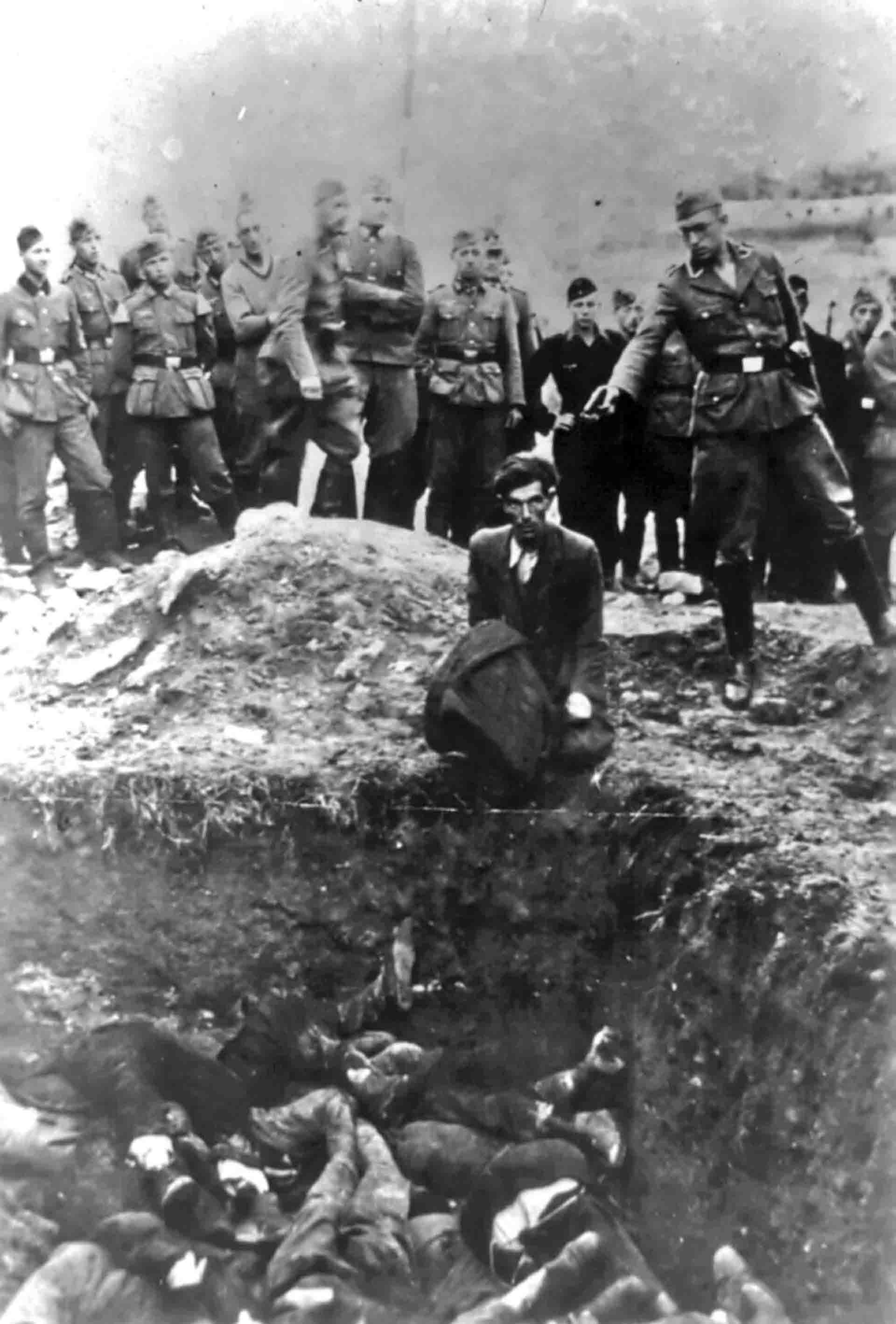 El último judío de Vinnytsia. La fotografía es icónica y muestra lo que ocurrió en Ucrania durante la ocupación nazi.