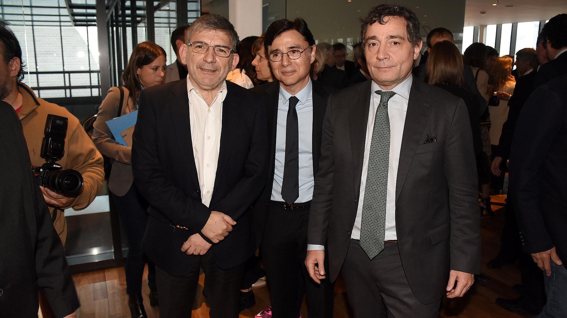 El secretario de Comunicación Pública, Jorge Greco y Fabián “Pepín” Rodríguez Simón junto a Fontevecchia