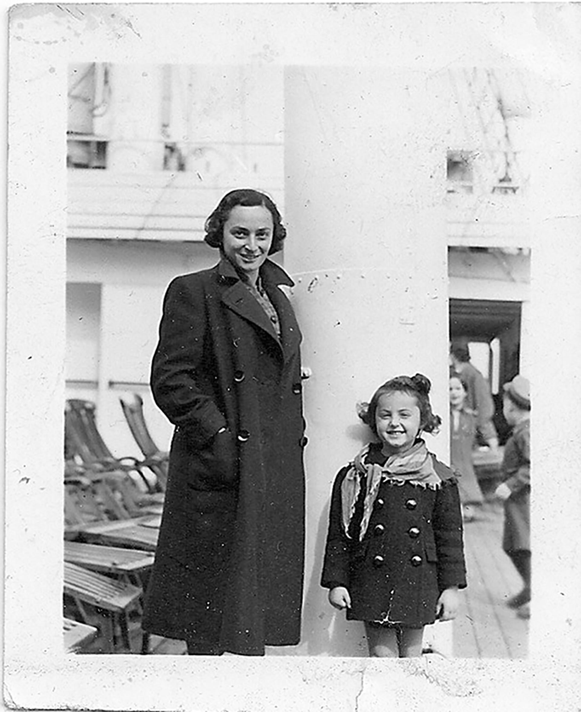 Sidone Karman y Ann Marie, a bordo del Saint Louis