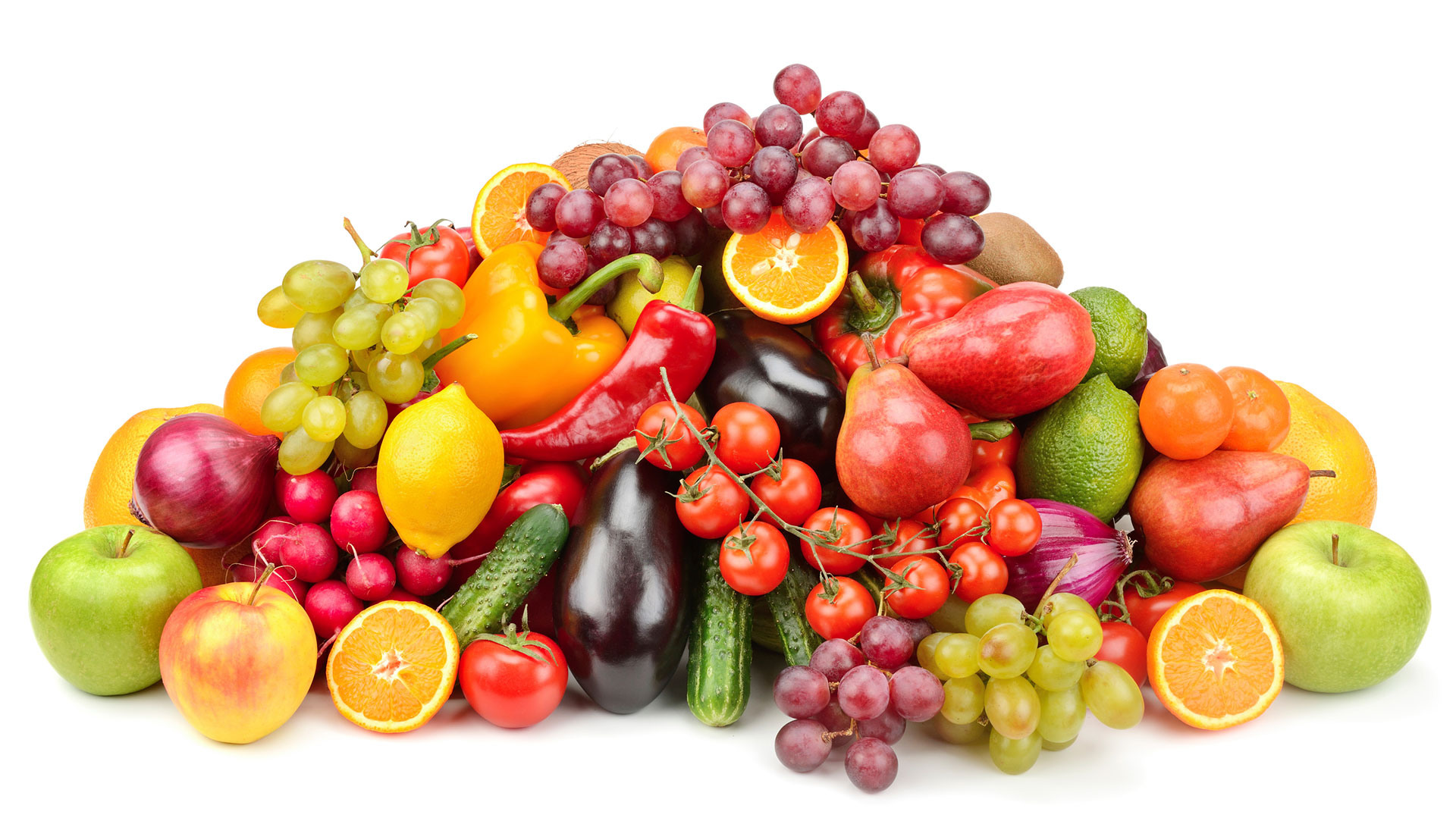 Sustituir de a poco el pan por una fruta o degustar un licuado son algunas de las opciones recomendadas (IStock)