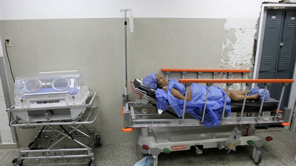 En los últimos años, hubo un deterioro notorio en los hospitales de toda la nación petrolera (Reuters)