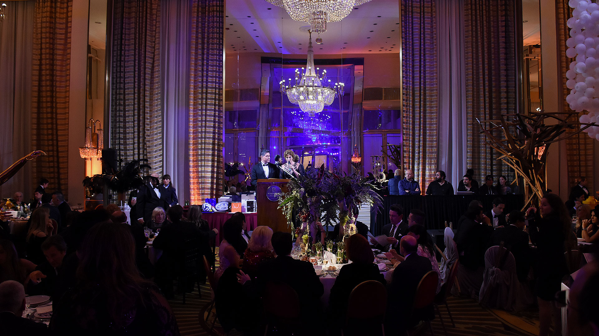 La gran Comida Anual a beneficio de la Asociación Cooperadora Hospital María Ferrer se llevó a cabo en el Plaza Hotel /// Fotos: Nicolás Stulberg