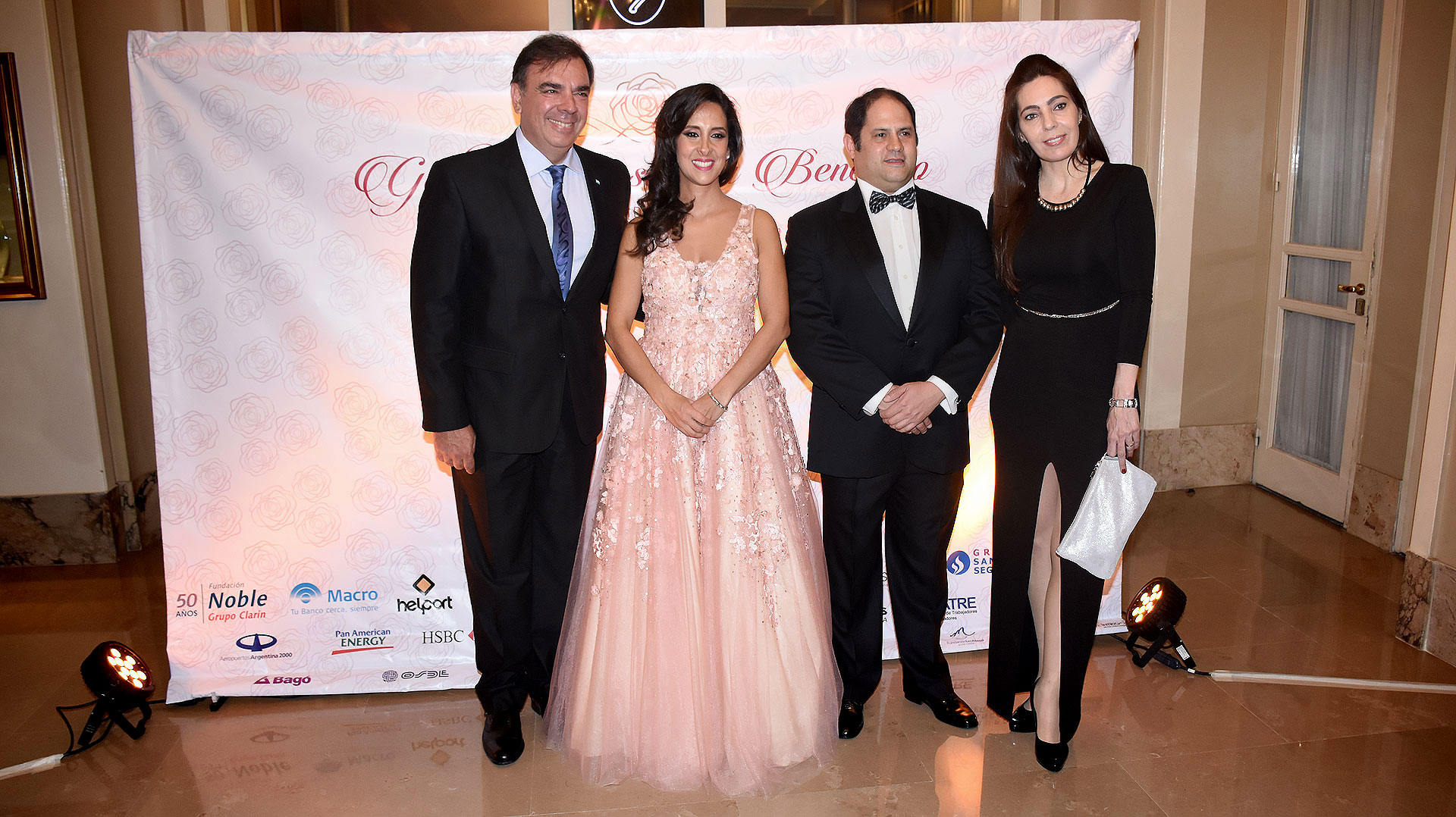 Luis Otero junto a Felipe y Vanesa Noble Herrera