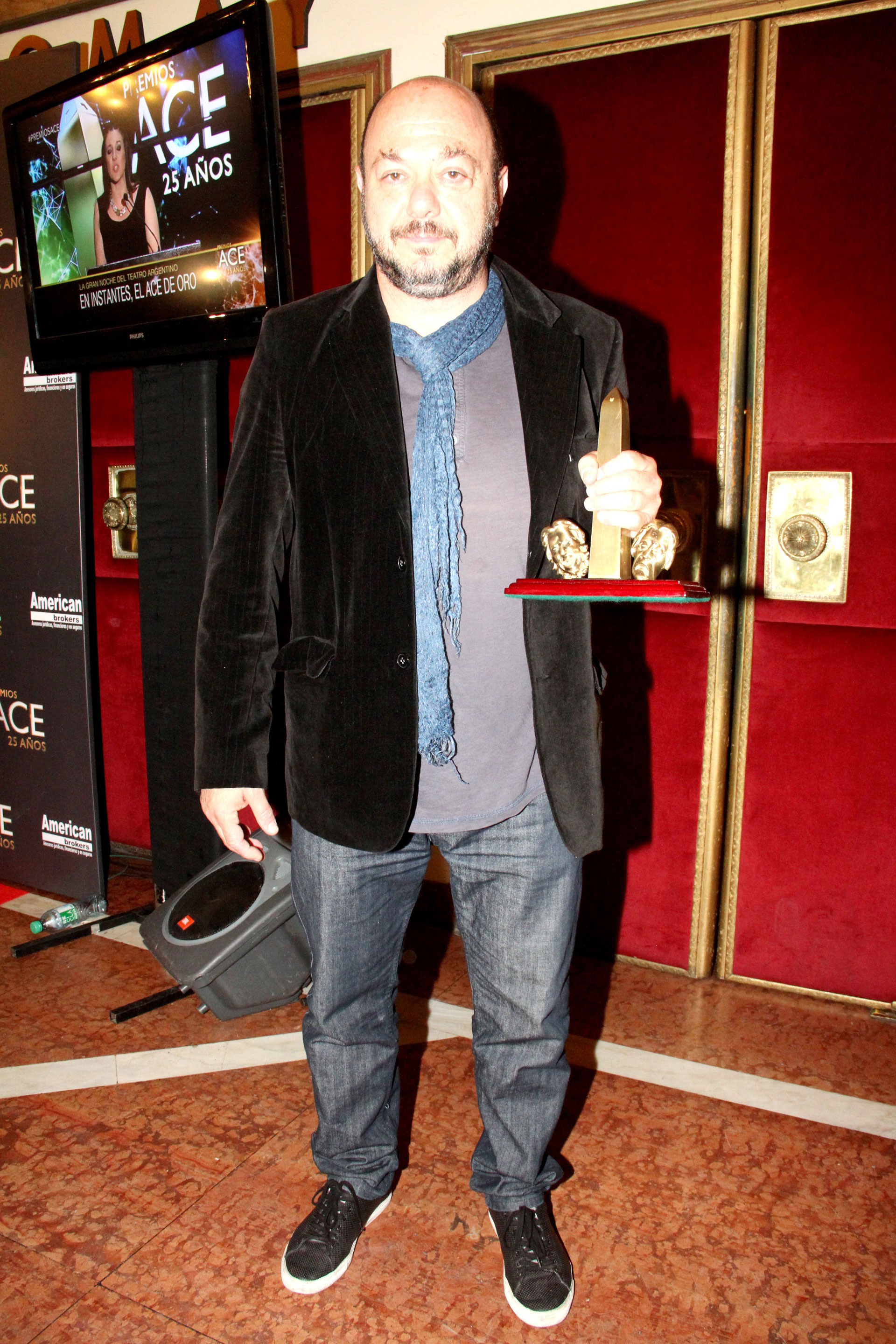 Luis Ziembrowsky, distinguido por El Quilombero