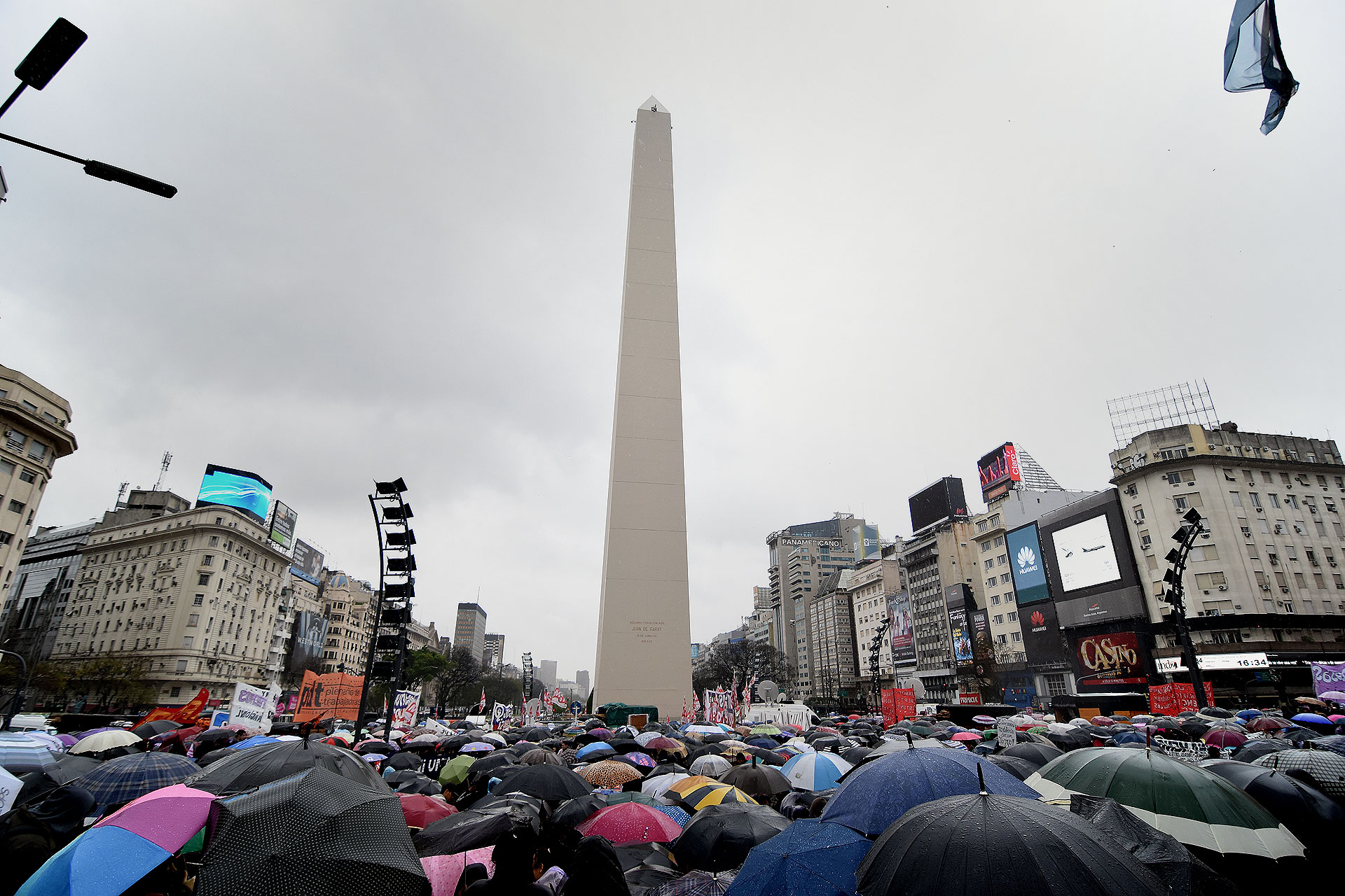 Marta Montero, mamá de Lucía Pérez, se manifestó: “Es para pedir justicia y que no haya más Lucías”