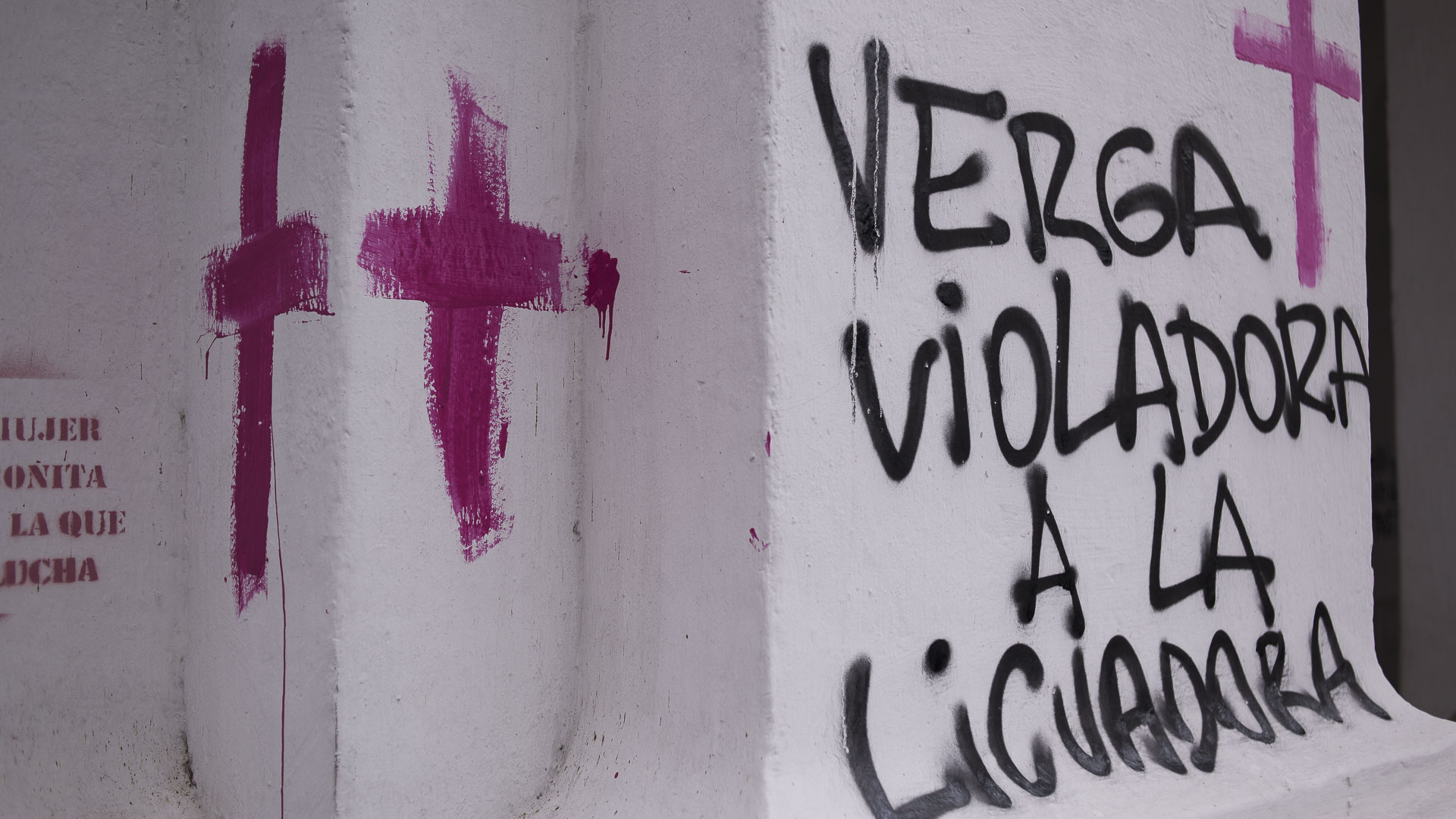 Pintadas En El Cabildo Después De La Marcha De Niunamenos Infobae