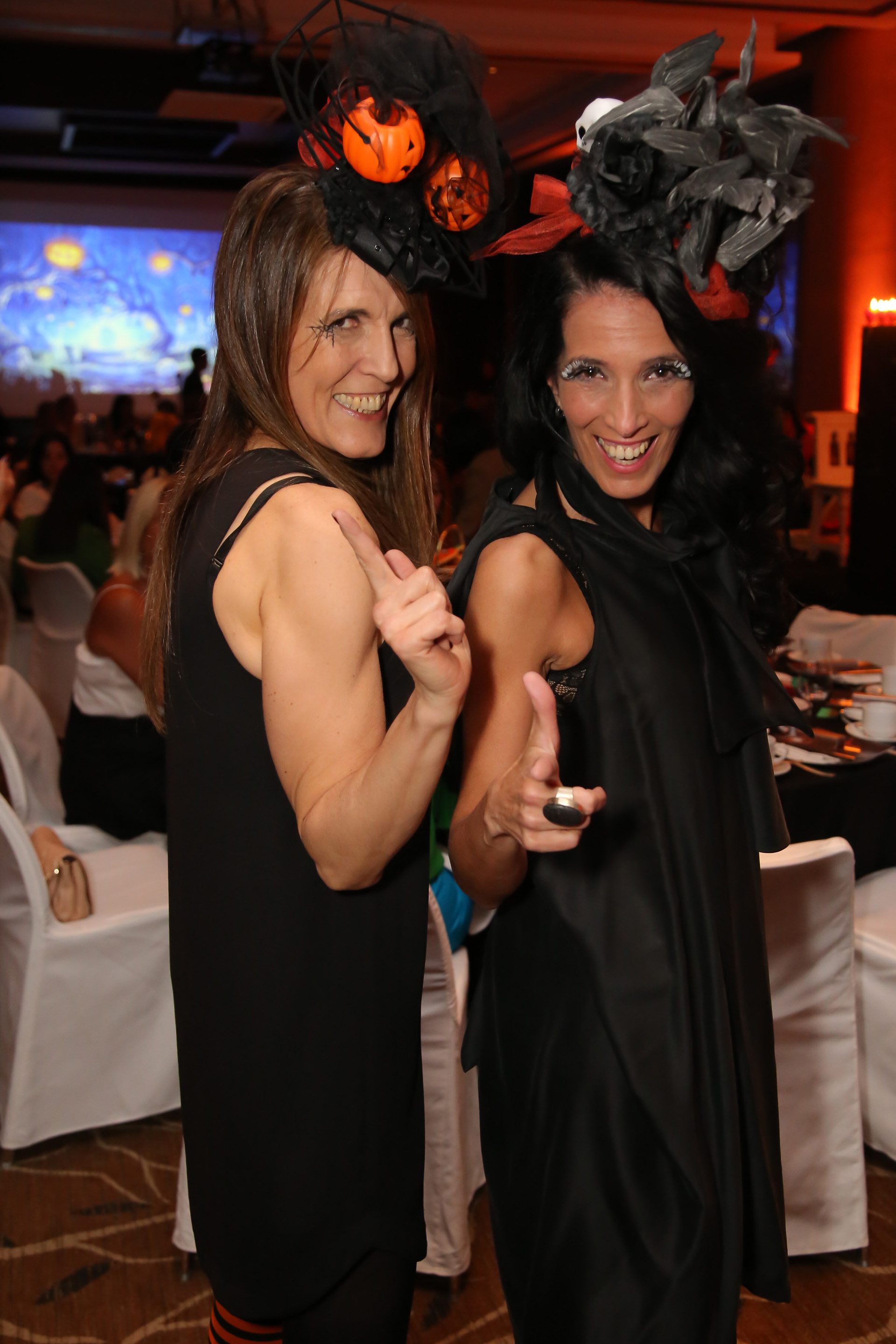 Verónica Martínez Castro y Victoria Diez