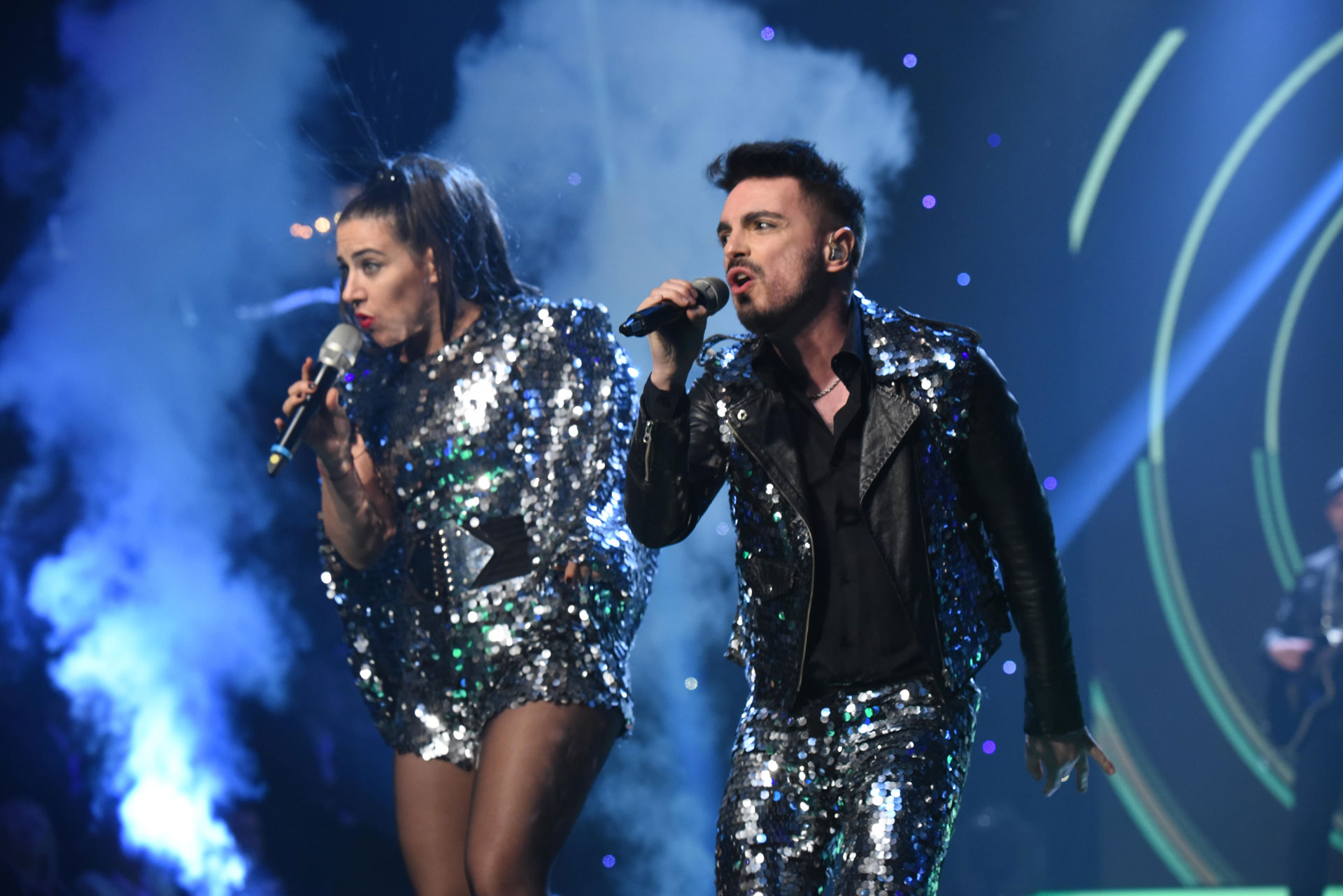 Alejandro Sergi y Juliana Gattas de Miranda! sobre el escenario