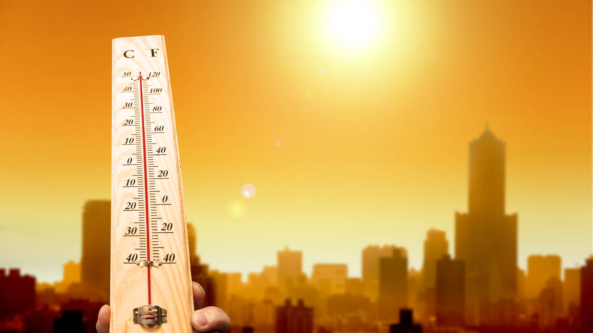 Existen evidencias contundentes de los riesgos a la salud frente al exceso de calor o temperaturas muy elevadas (iStock)