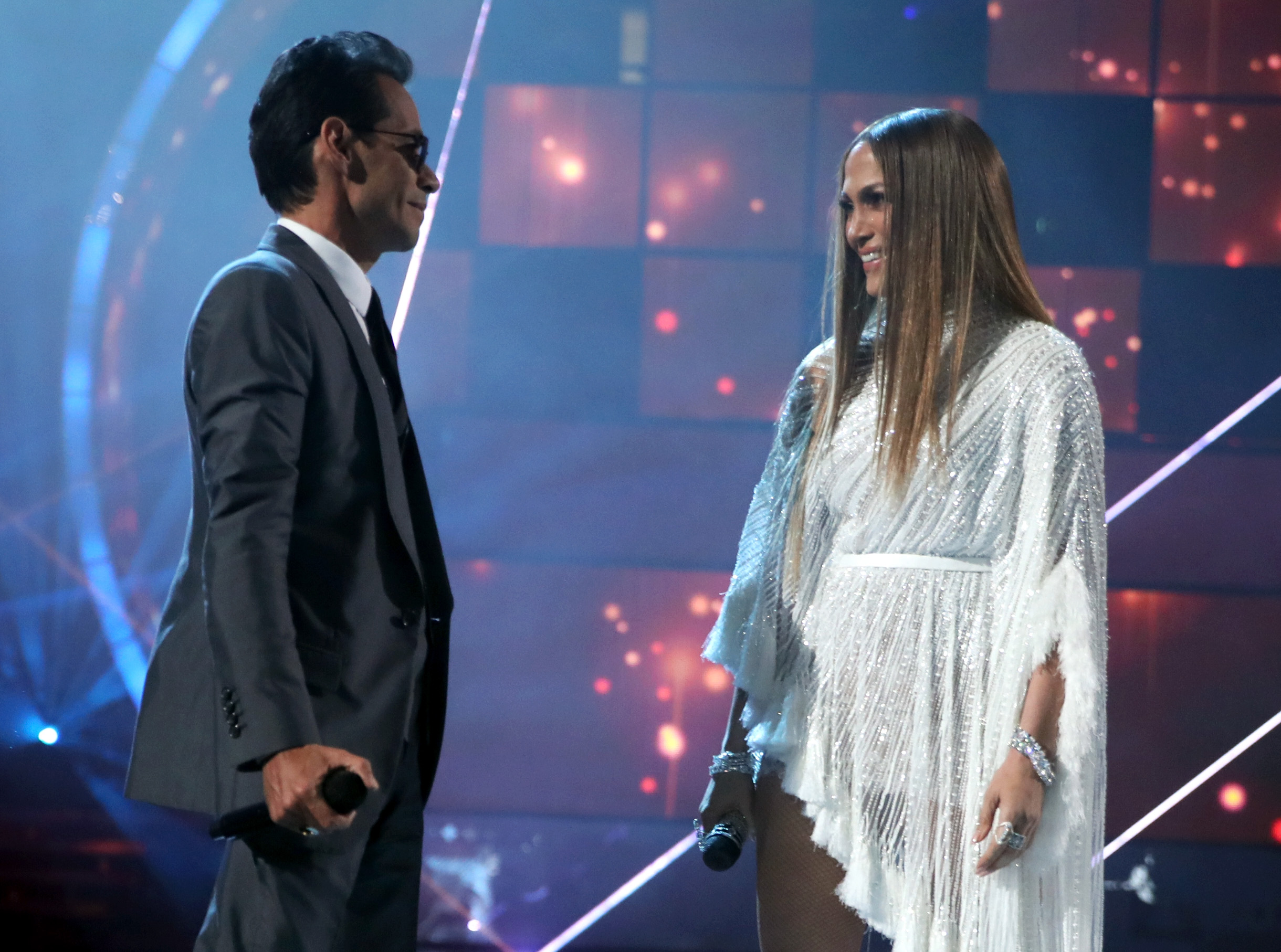 Marc Antony y Jennifer López cantaron juntos