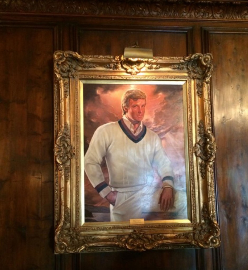 El empresario adorna una de las paredes con su retrato. No será la primera vez que un presidente electo viaje a Palm Beach como refugio para vacacionar. John Kennedy poseía una propiedad a siete kilómetros, conocida como “la Casa Blanca de invierno” (The Washington Post)