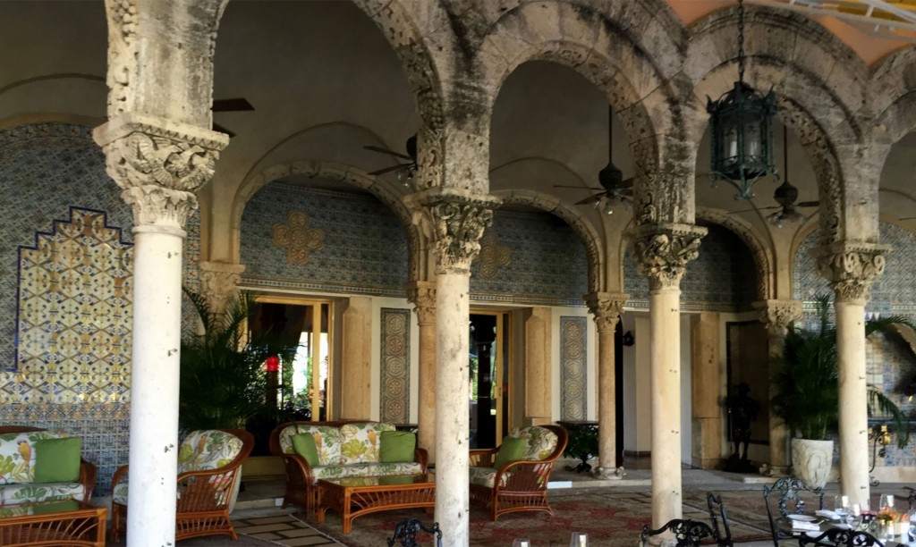 Donald Trump compró Mar-a-Lago por USD 10 millones a la magnate de cereales Marjorie Merriweather Post. Actualmente, está cotizada en más de USD 100 millones (The Washington Post)