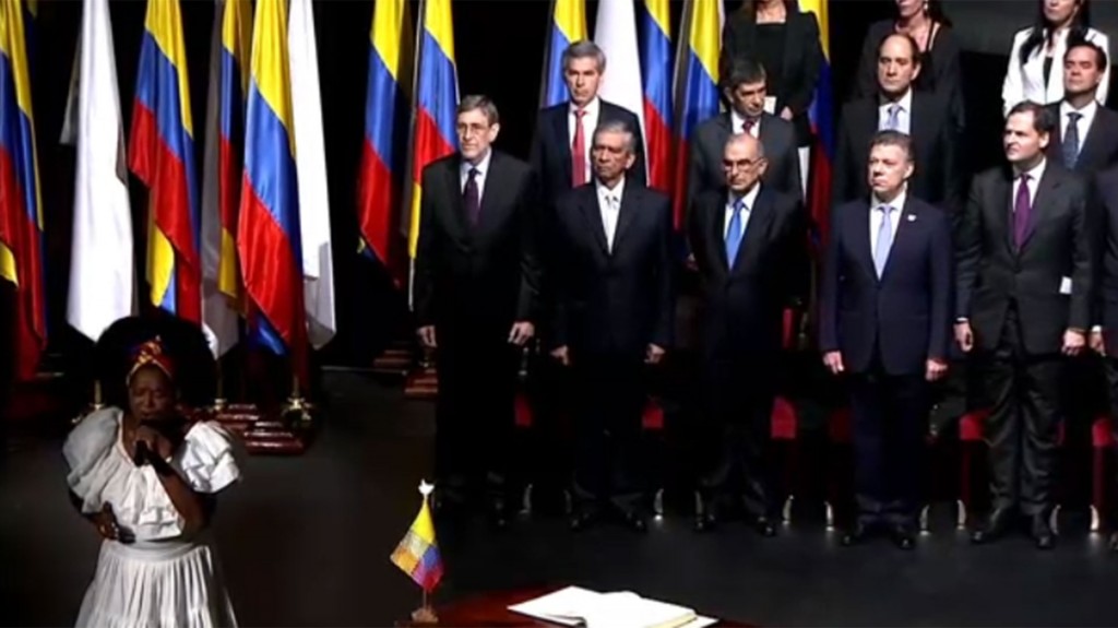 El inicio del acto en el que se firmó la paz definitiva