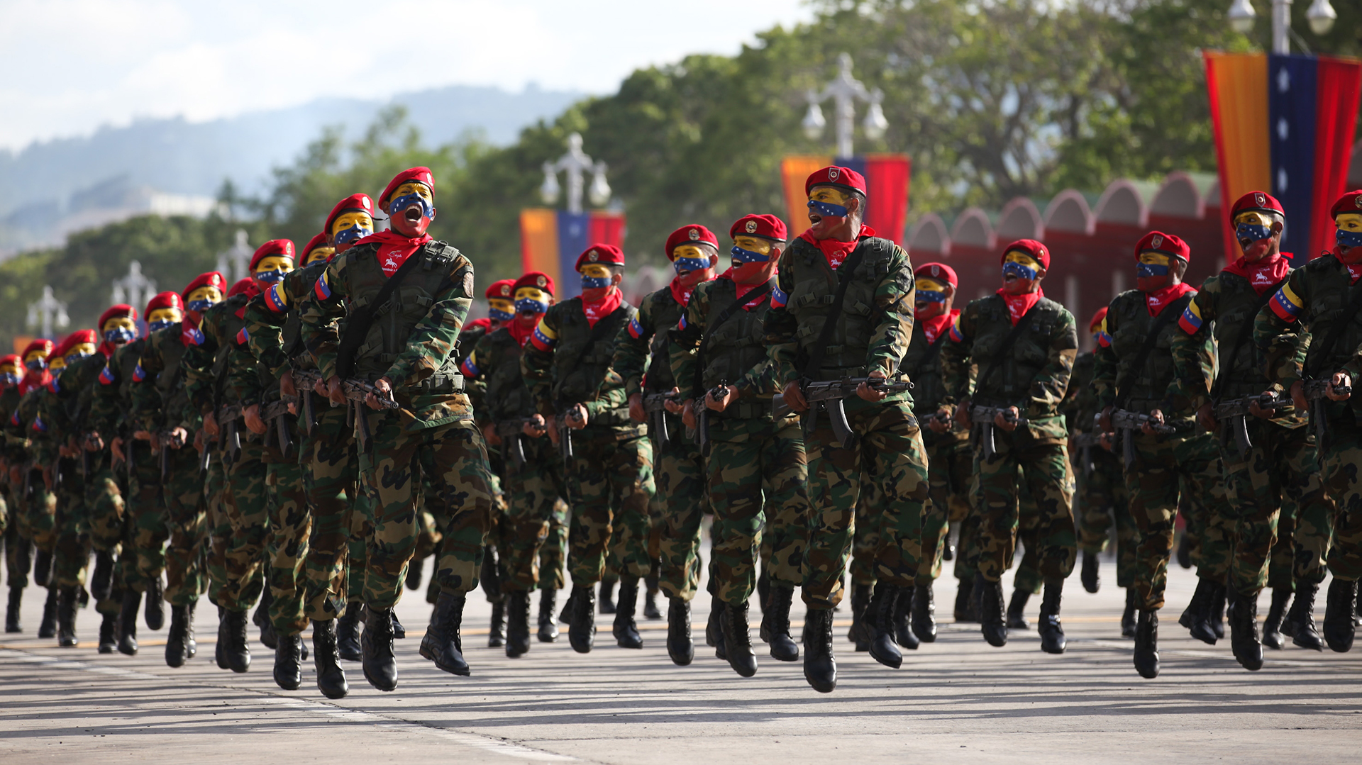 Militares venezolanos