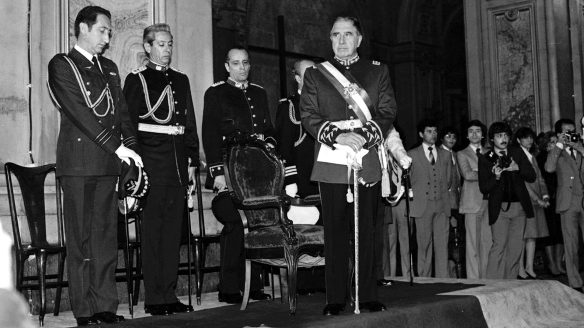 La dictadura de Pinochet en Chile duró desde el 17 de diciembre de 1974 hasta el 11 de marzo de 1990