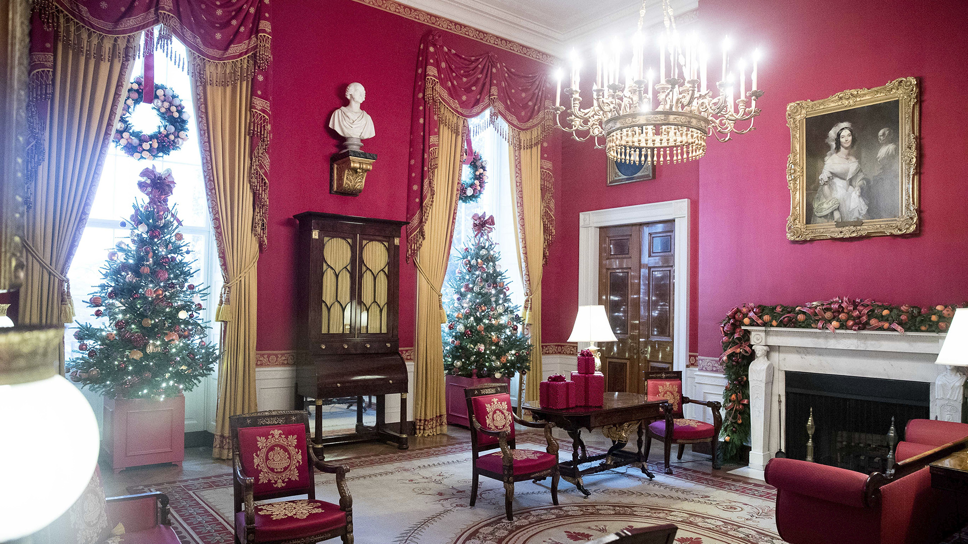 Detalle del Salón Rojo