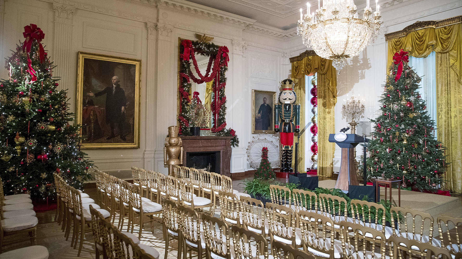 Decoraciones en la Sala Este de la Casa Blanca