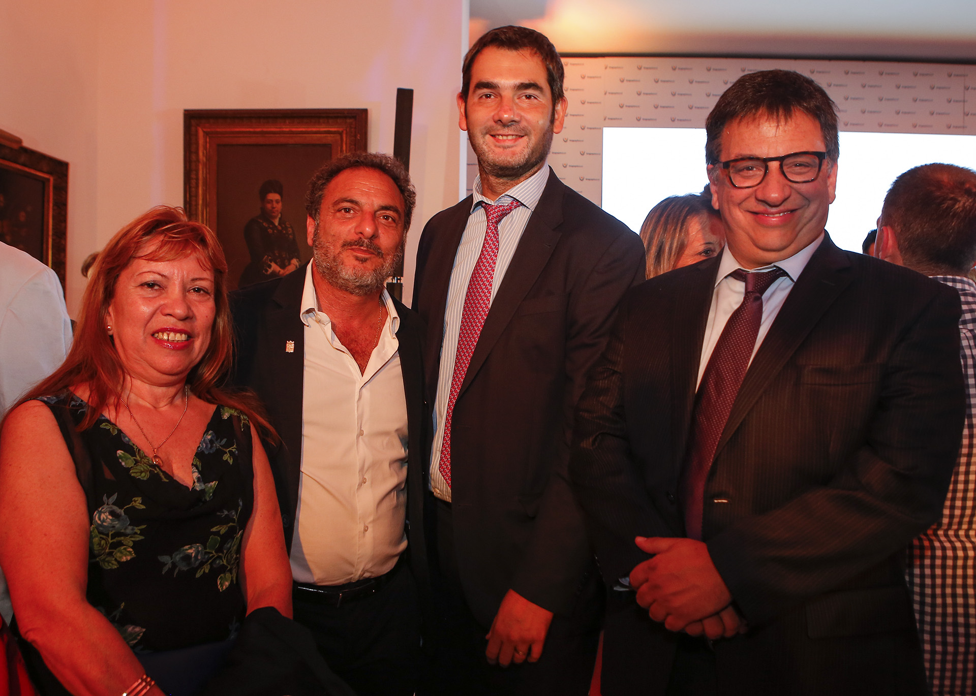 El alcalde de Punta del Este, Andrés Jafif, junto a Juan José Cugliandolo y Felipe Yaryura, a cargo del desarrollo de la Trump Tower de Punta del Este