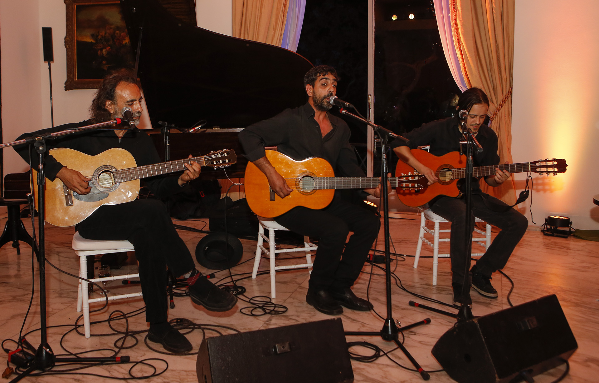 El show de “Los Cigarros”